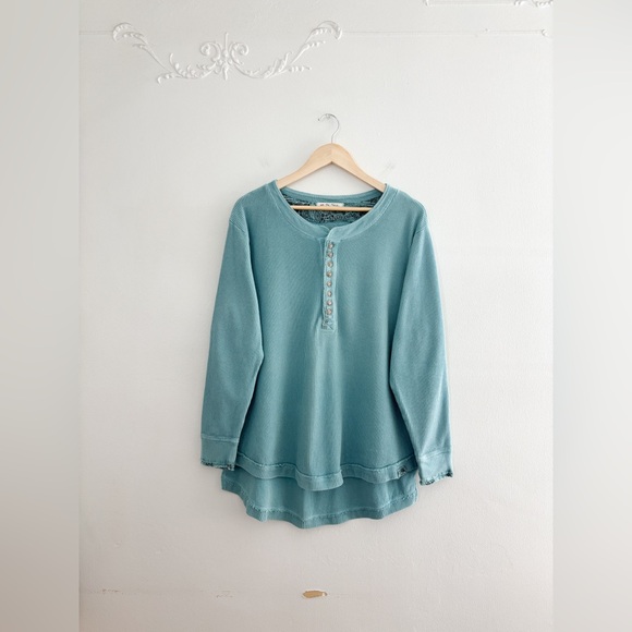 Free People Fall For You Henley - Picture 6 of 9